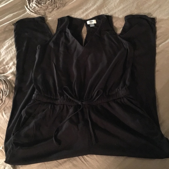 Old Navy Pants - Old Navy V-Neck Jumpsuit